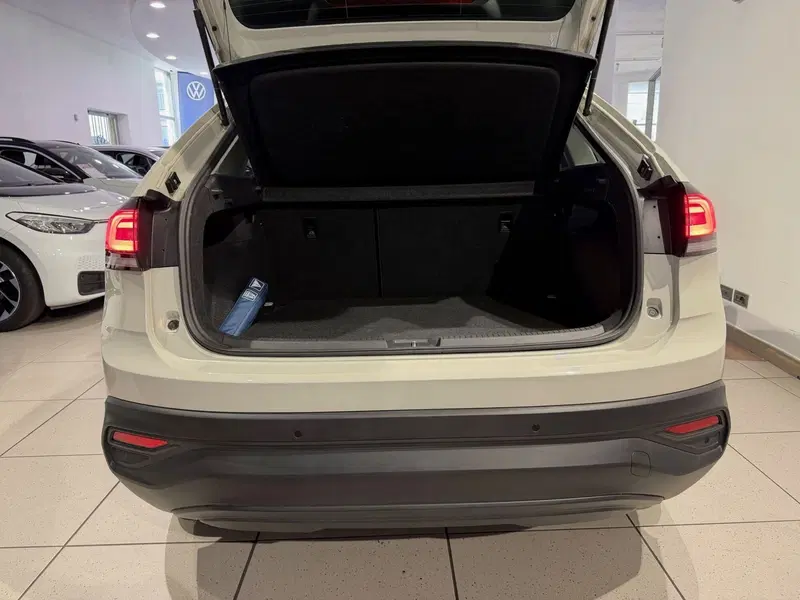 Volkswagen Taigo usata a Genova (9)