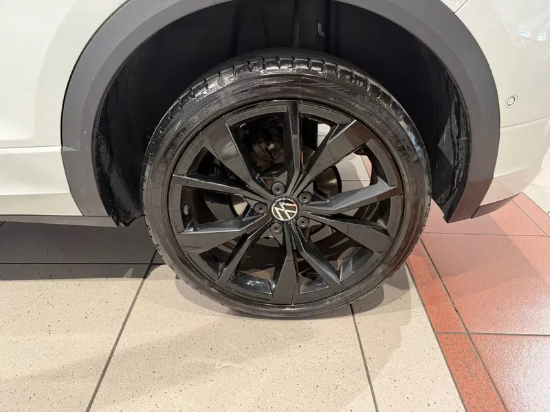 Volkswagen T-Roc usata a Genova (14)