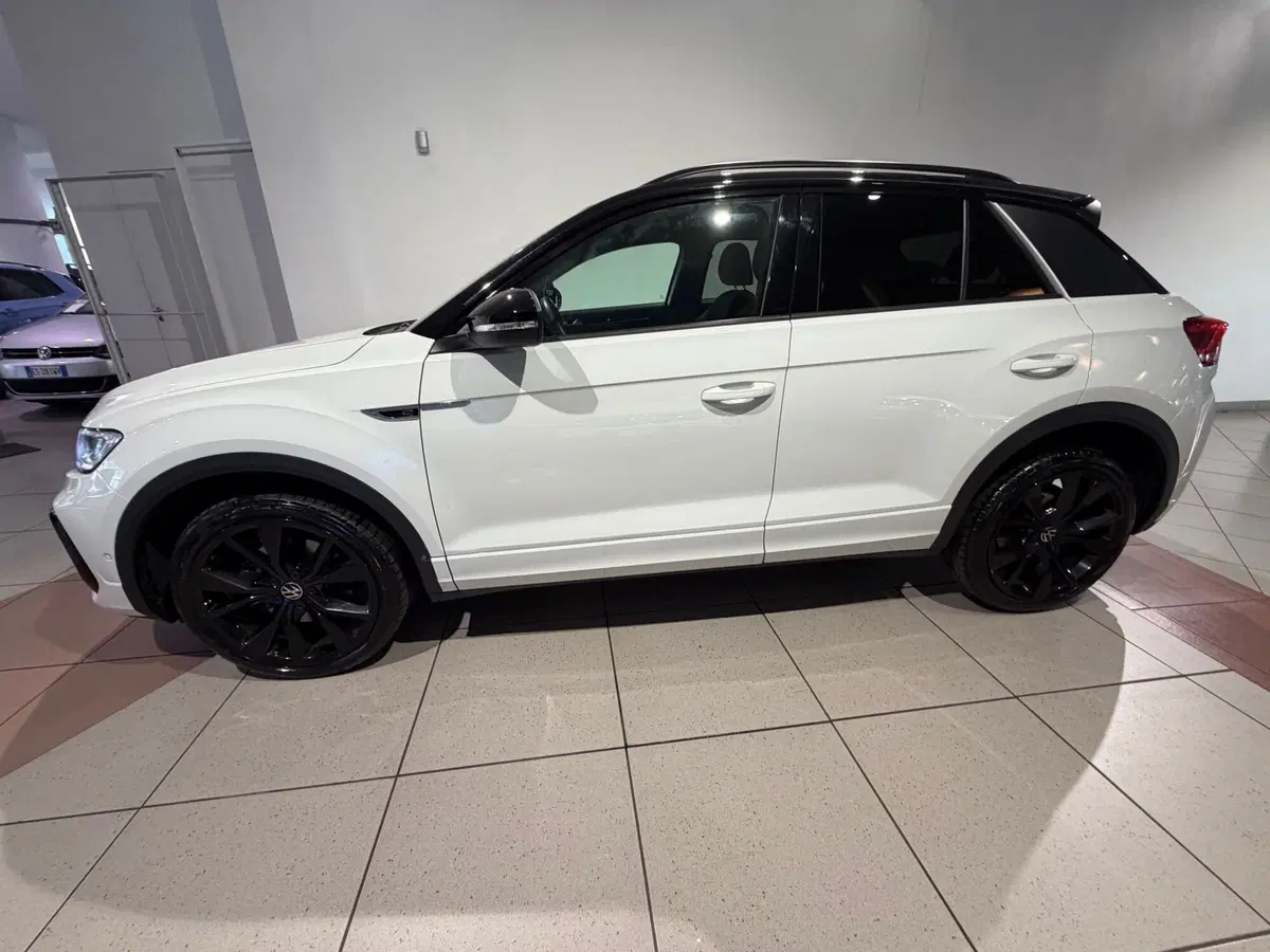 Volkswagen T-Roc usata a Genova (2)