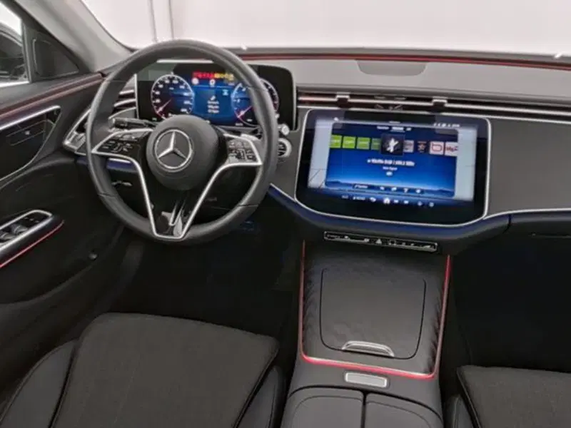 Mercedes-Benz Classe E usata a Milano (5)