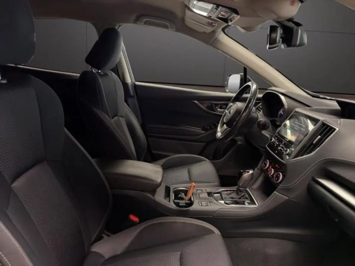 Subaru Impreza usata a Milano (10)