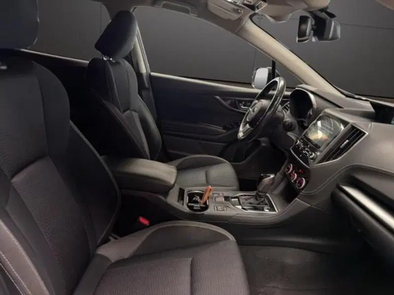 Subaru Impreza usata a Milano (11)