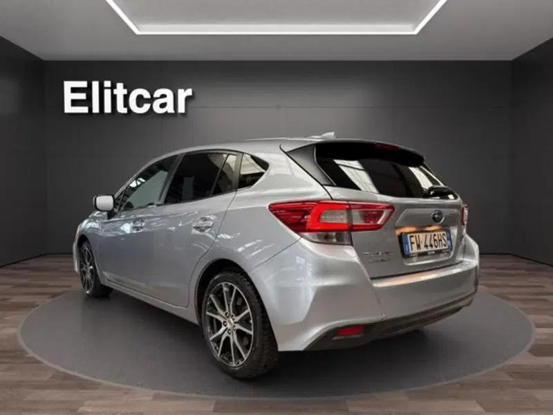 Subaru Impreza usata a Milano (4)