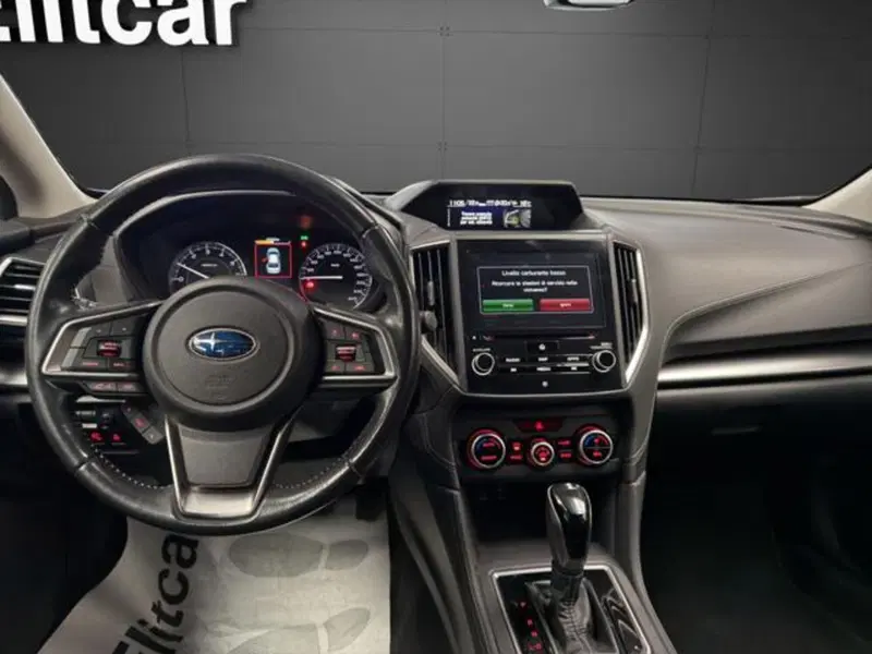 Subaru Impreza usata a Milano (9)