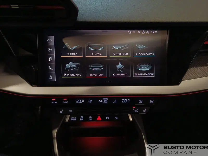 Audi RS 3 Sportback usata a Varese (14)