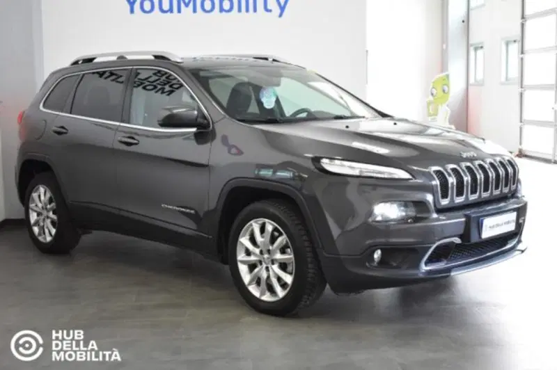 Jeep Cherokee usata a Perugia (2)