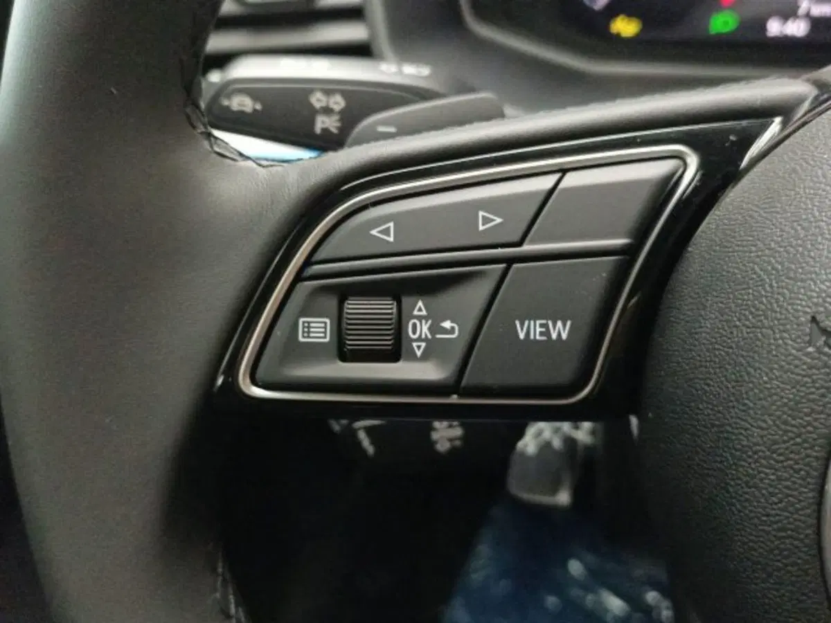 Audi A1 Sportback nuova a Novara (16)