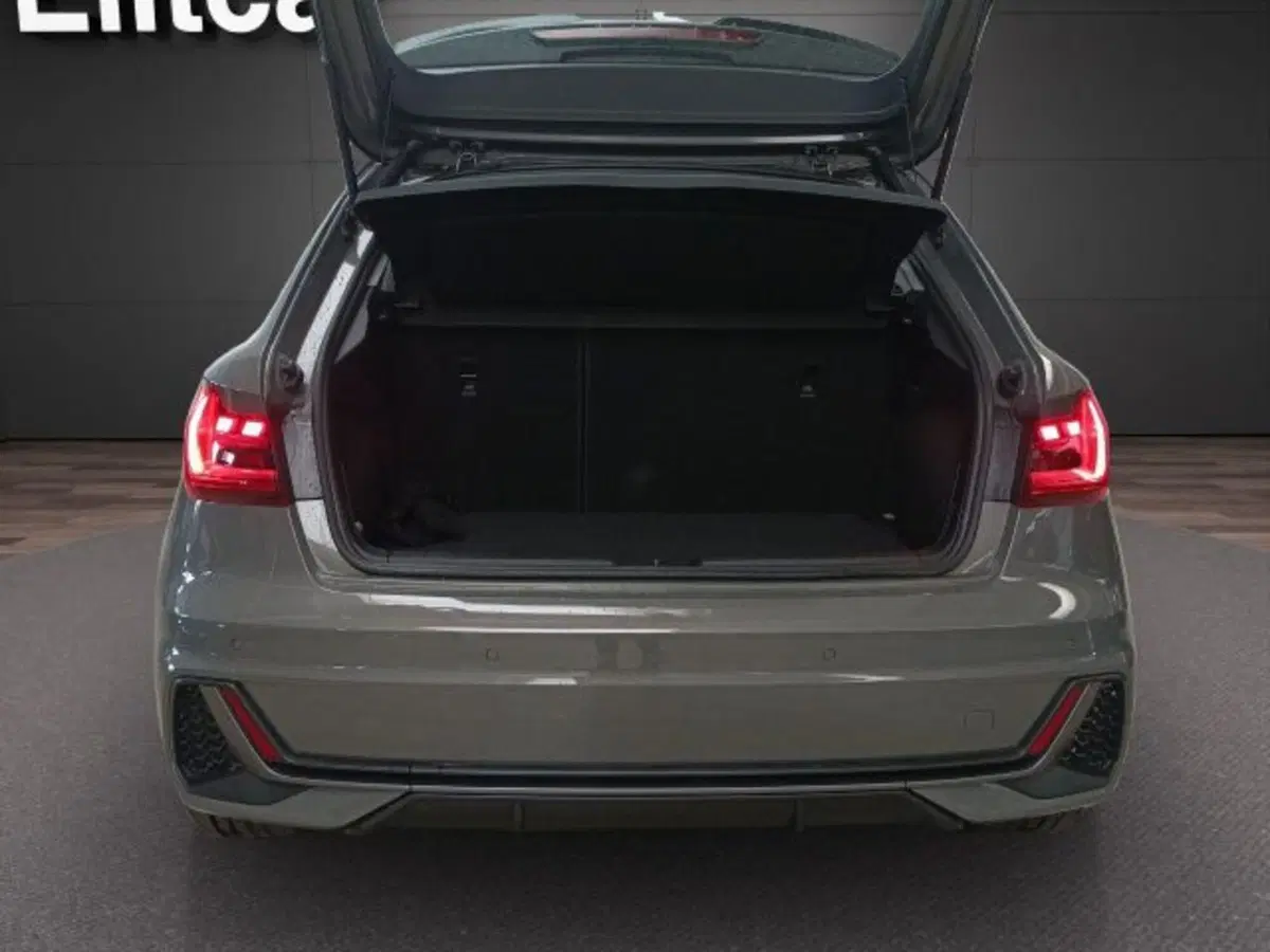 Audi A1 Sportback nuova a Novara (17)