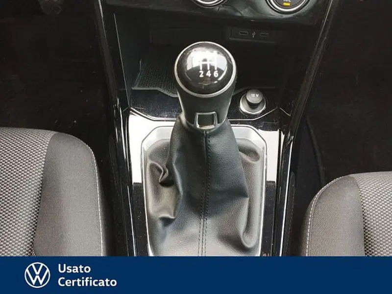 Volkswagen T-Roc usata a Vicenza (14)