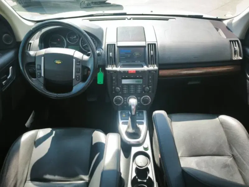 Land Rover Freelander usata a Livorno (6)