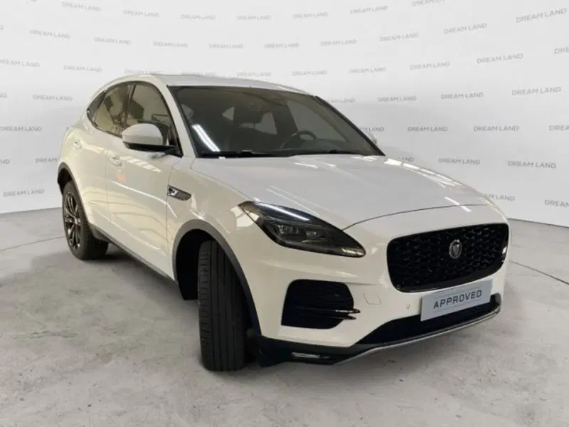Jaguar E-Pace usata a Livorno (12)