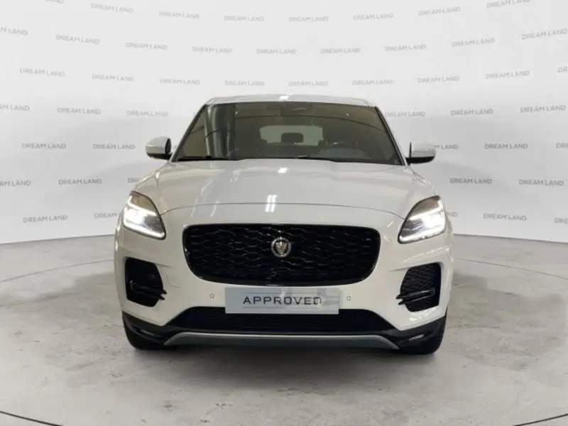 Jaguar E-Pace usata a Livorno (9)