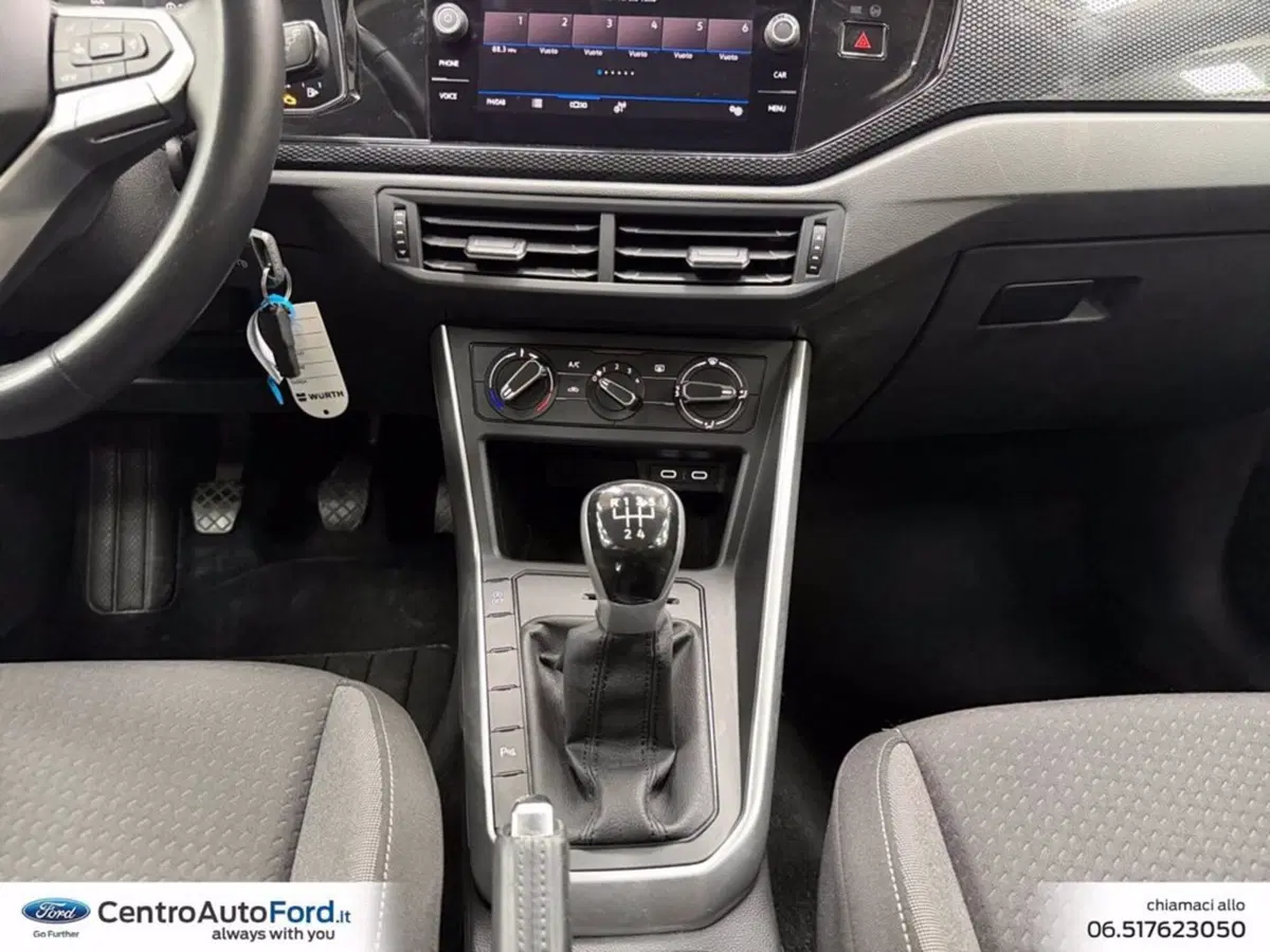 Volkswagen Taigo usata a Roma (11)