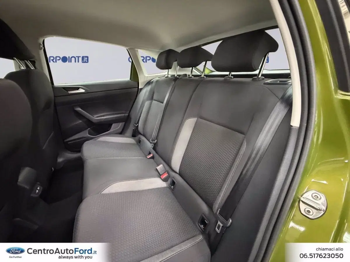 Volkswagen Taigo usata a Roma (13)