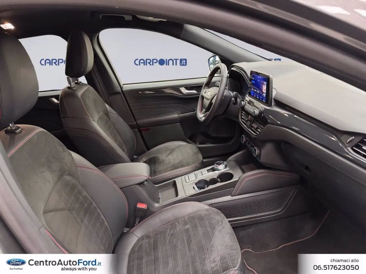 Ford Kuga usata a Roma (15)