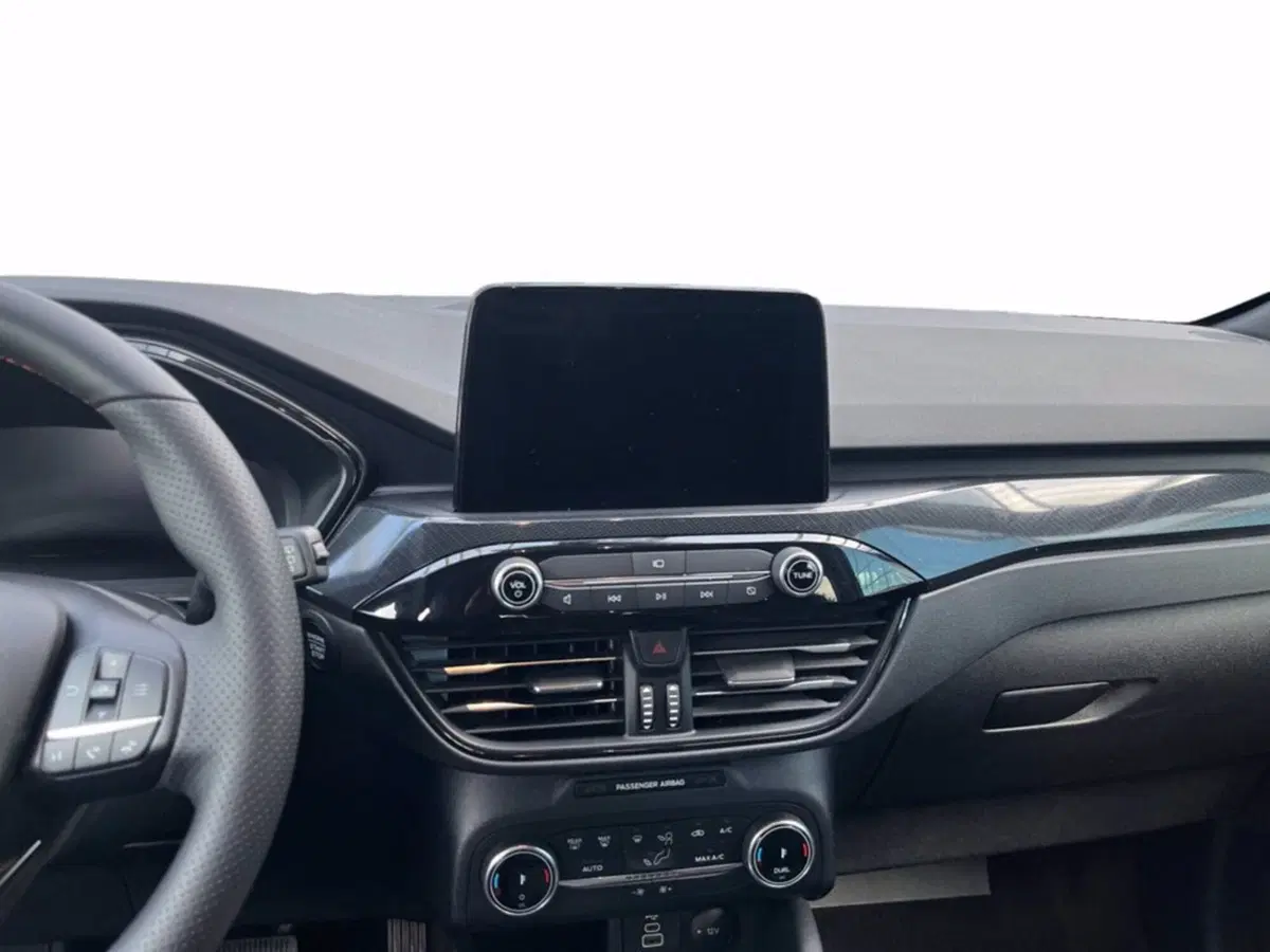 Ford Kuga usata a Milano (14)