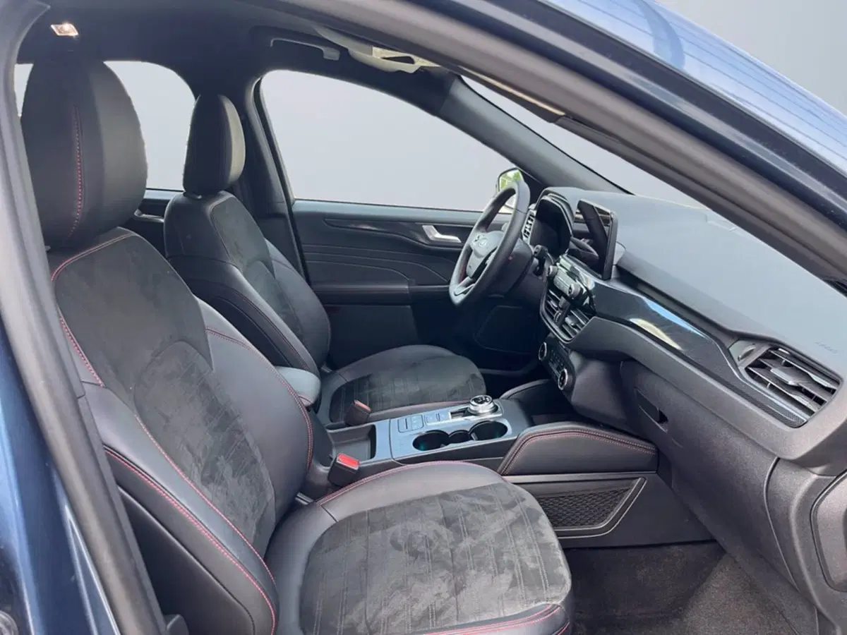 Ford Kuga usata a Milano (15)