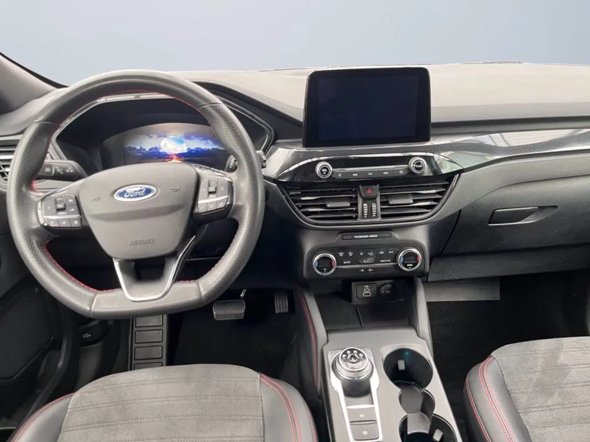 Ford Kuga usata a Milano (12)