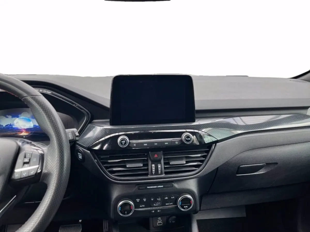 Ford Kuga usata a Milano (15)