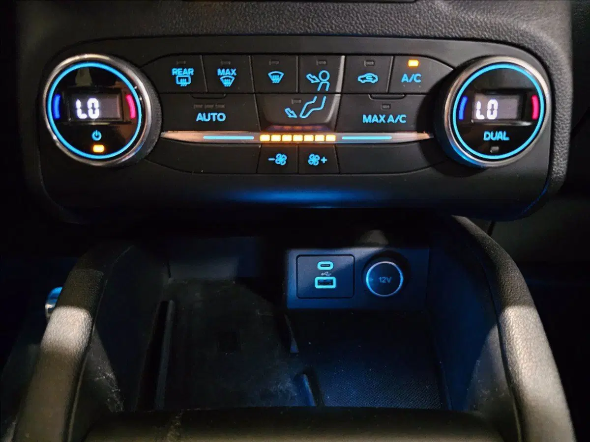 Ford Kuga usata a Palermo (18)