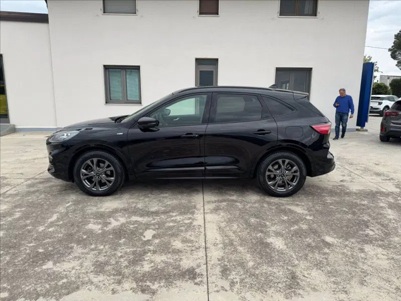 Ford Kuga usata a Matera (8)