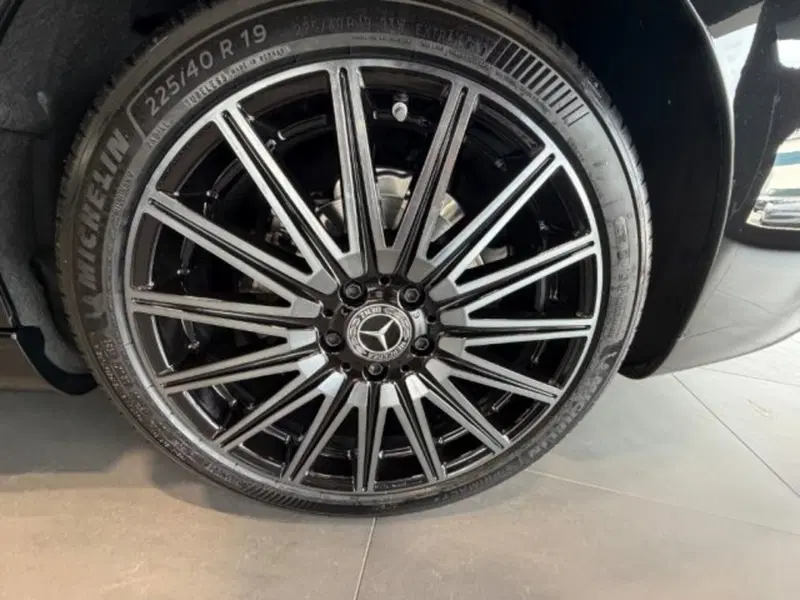 Mercedes-Benz CLA nuova a Potenza (6)