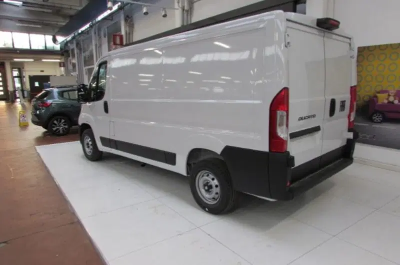 Fiat Ducato Furgone nuova a Milano (3)