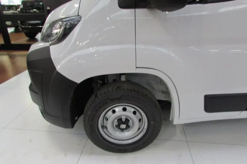 Fiat Ducato Furgone nuova a Milano (5)