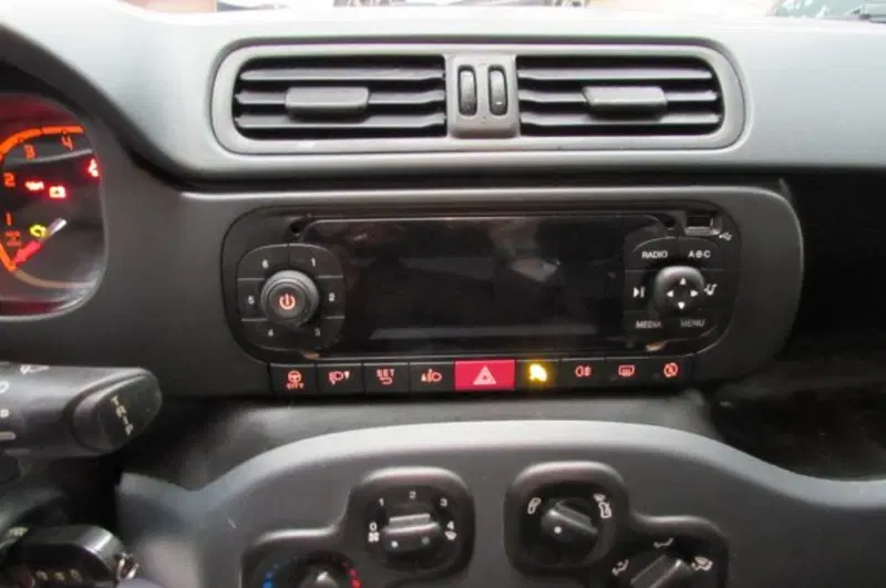 Fiat Panda usata a Milano (8)
