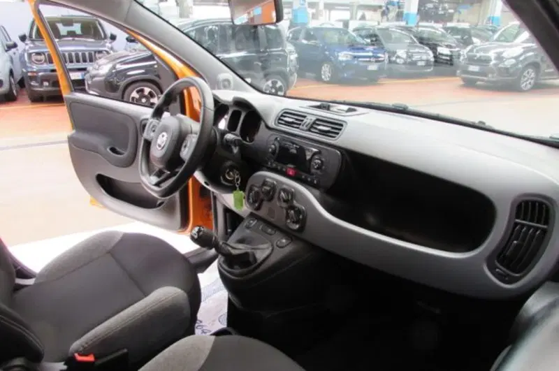 Fiat Panda usata a Milano (15)