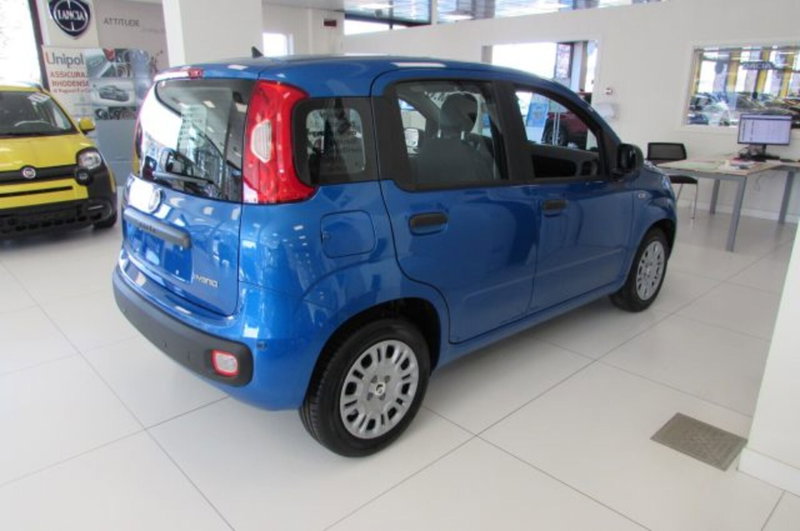 Fiat Panda nuova a Milano (3)