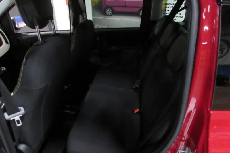 Fiat Panda Cross usata a Milano (13)