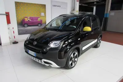 Fiat Panda Cross 1.0 firefly hybrid Cross s&amp;s 70cv 5p.ti del 2025 usata a Rho