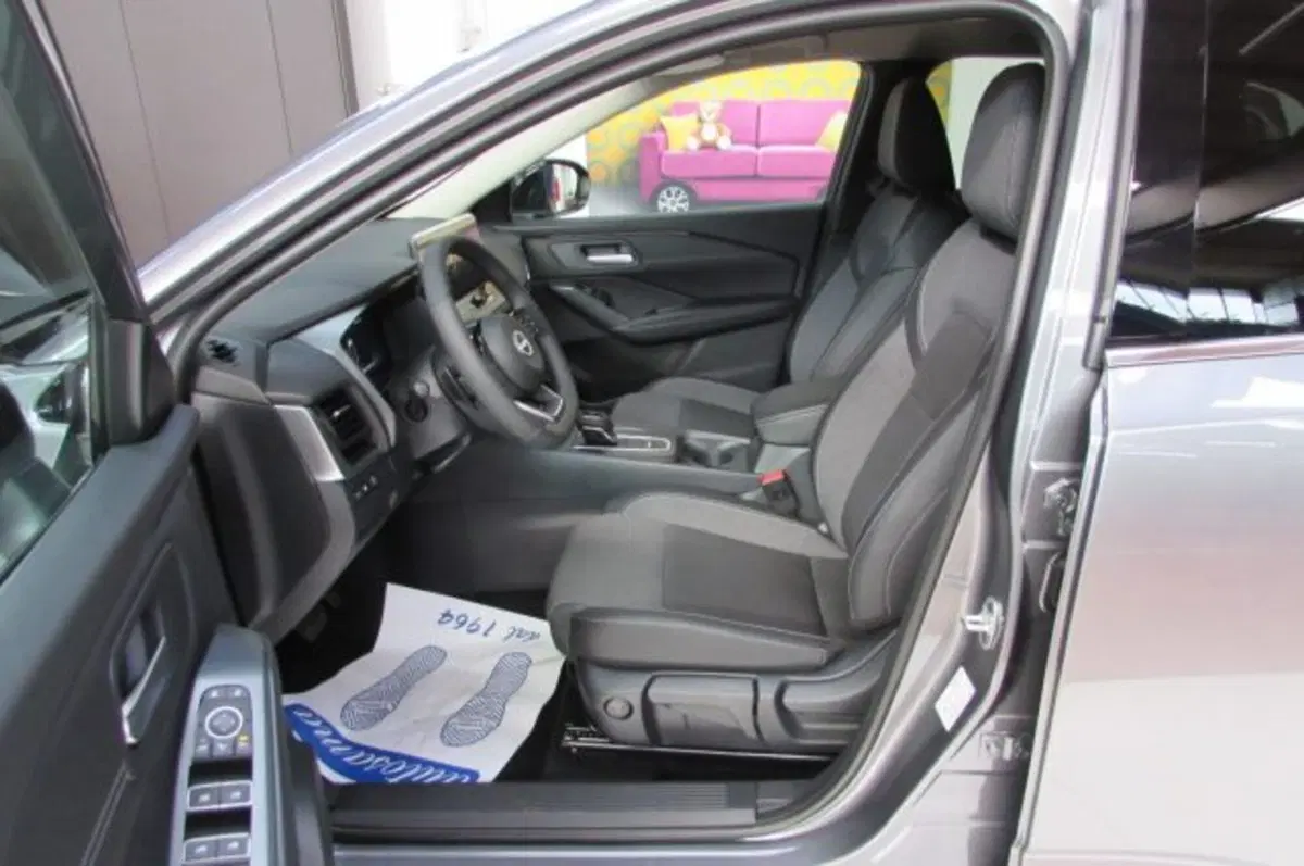 Nissan Qashqai nuova a Milano (6)