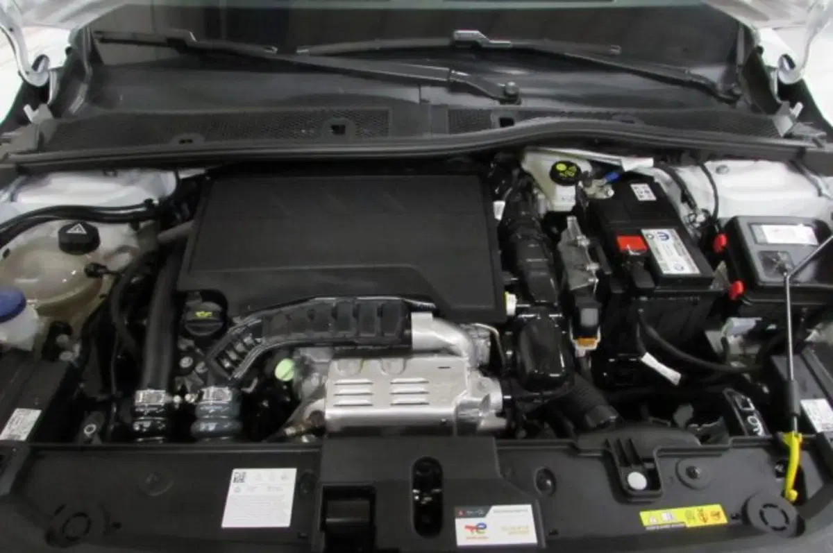Opel Corsa usata a Milano (19)