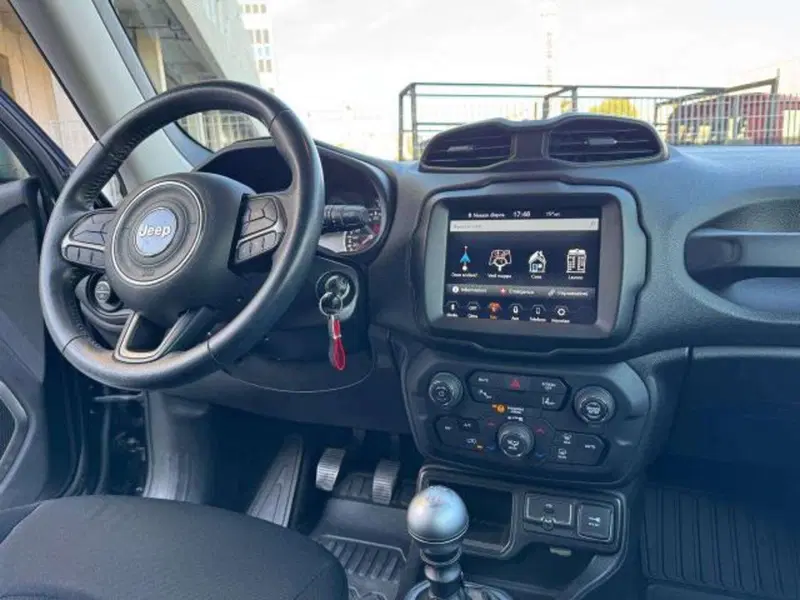 Jeep Renegade usata a Savona (13)