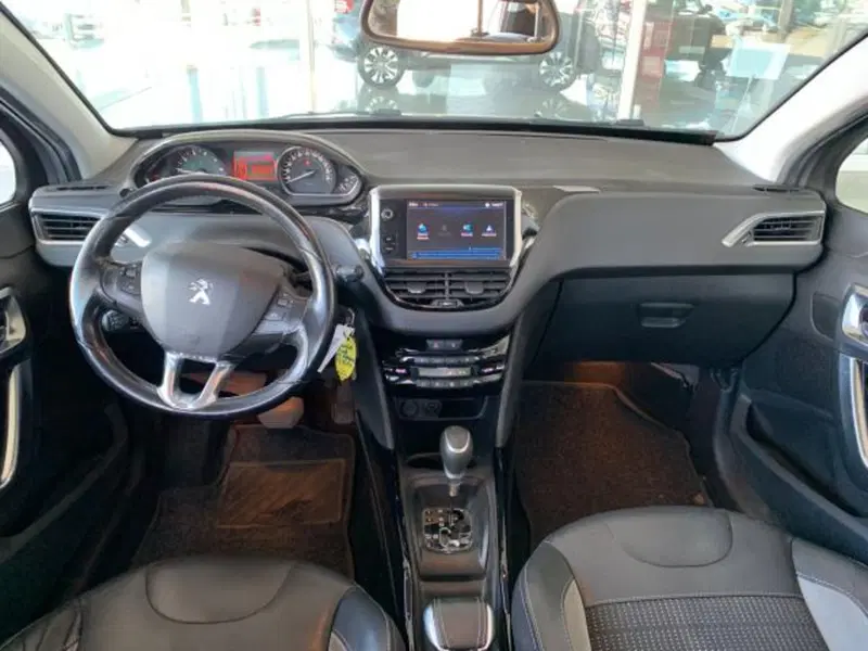 Peugeot 2008 usata a Trieste (11)