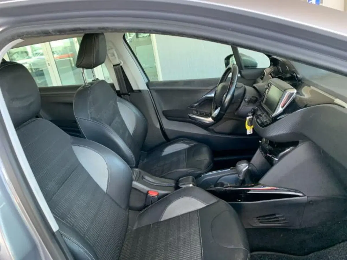Peugeot 2008 usata a Trieste (7)