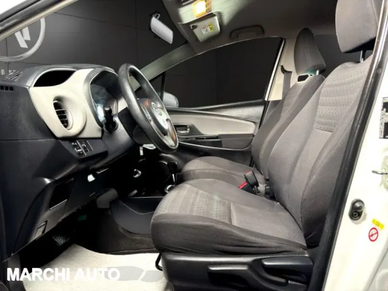 Toyota Yaris usata a Perugia (10)