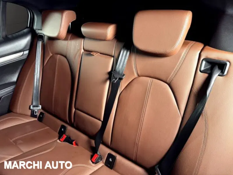 Alfa Romeo Stelvio usata a Perugia (11)