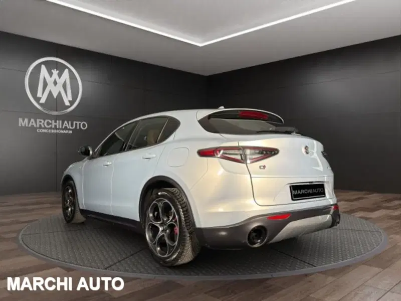 Alfa Romeo Stelvio usata a Perugia (7)