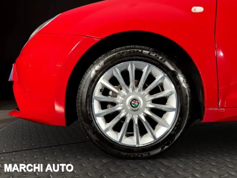 Alfa Romeo MiTo usata a Perugia (9)