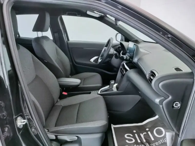 Toyota Yaris Cross usata a Teramo (14)