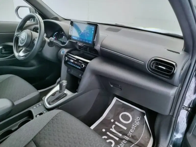 Toyota Yaris Cross usata a Teramo (15)