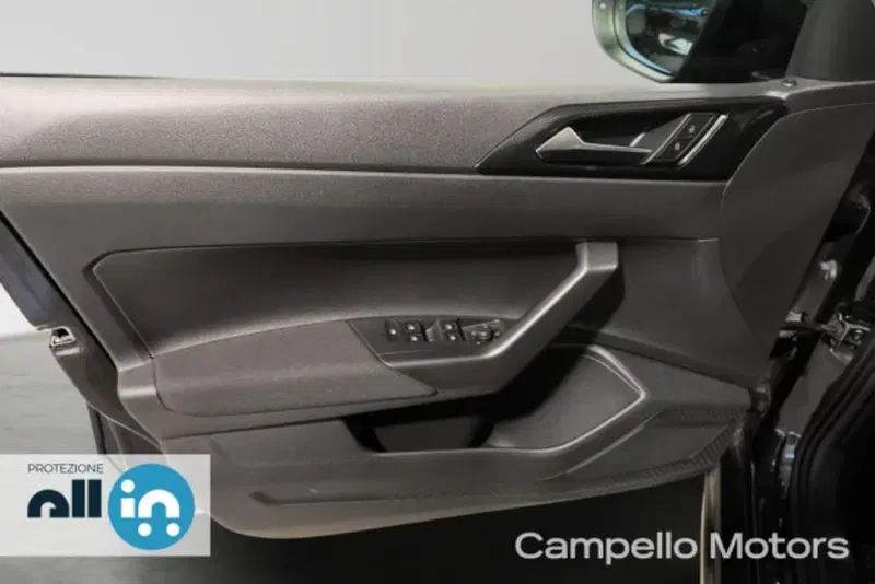 Volkswagen Taigo usata a Venezia (12)