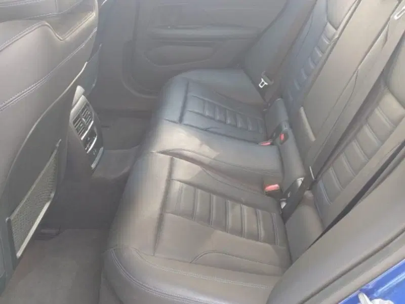 BMW i4 usata a Verona (11)