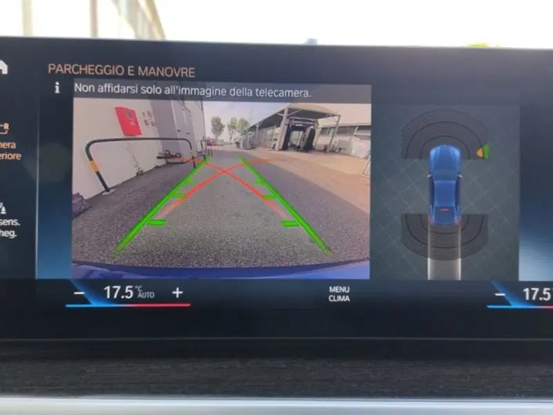 BMW i4 usata a Verona (13)