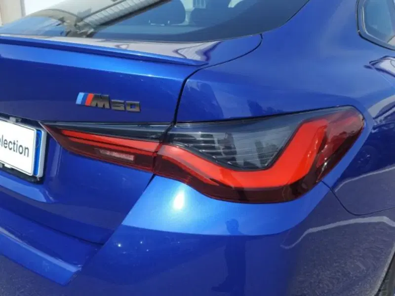 BMW i4 usata a Verona (7)