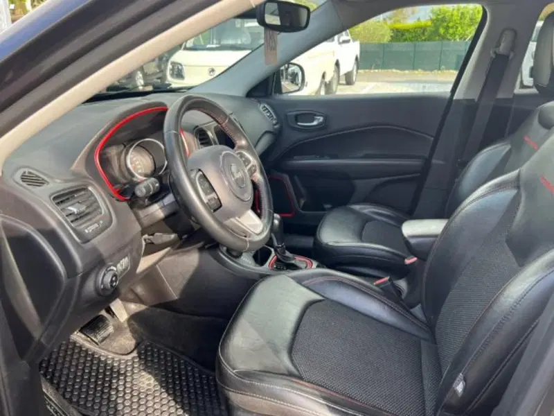 Jeep Compass usata a Lucca (11)