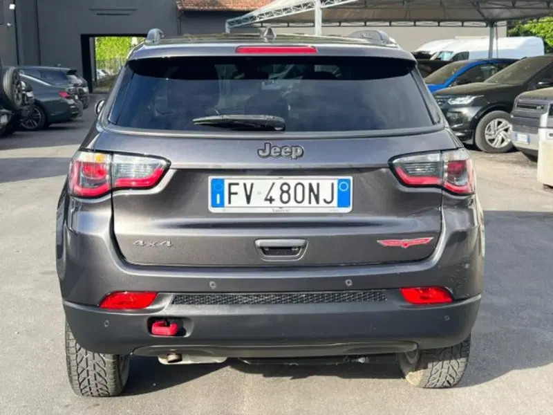 Jeep Compass usata a Lucca (12)